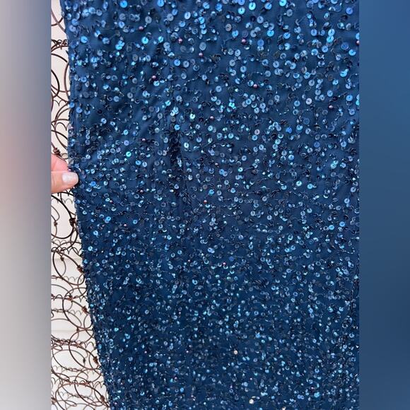 Adriana Papell Navy Blue Bead Sequin Long Formal Short Sleeve Glam Gown Size 8 - Picture 3 of 11